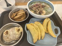 -老新隆牛肉锅贴(新街口店)