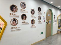 -小荧星艺校(大宁分校)