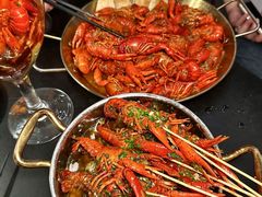 -何师烧烤Pro ·小龙虾·江湖川菜·精酿啤酒(太古里店)