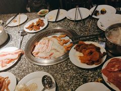 -钱小奴创意自助餐厅·原切谷饲安格斯畅吃(宁波奉化银泰店)