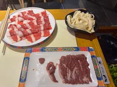 -京城阁·南门涮羊肉.小龙虾烧烤(松江九亭店)