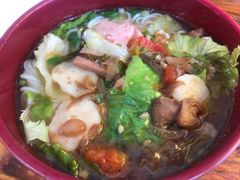 -周记蟹仔粉(侨港风情街店)