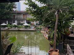 -喜洲吧·江畔老船厂·庭院餐厅(喜临院店)