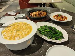 -港丽餐厅(高德置地店)