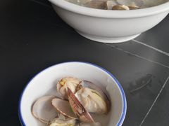-鑫悦楼煎蟹·16年海鲜大排档