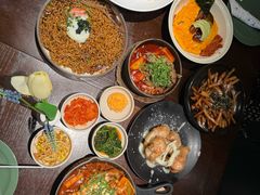 -Fuzzy Bistro 浮几韩餐·茶酒馆