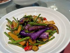 -湖泉水云间餐厅·弥勒地道菜(B座店)