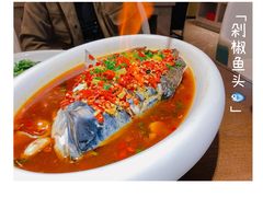 老坛剁椒鱼头-洞庭渔人(沙湾店)
