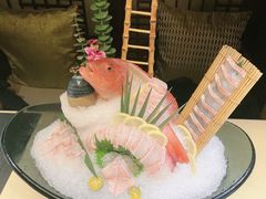 -余欢领鲜火锅(新街口店)