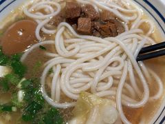 -鑫花溪牛肉米粉(东环大润发店)