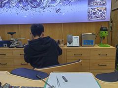 -亨得利名表服务中心(上海湾店)