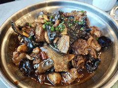 -侬佳蒸菜馆(听潮店)