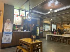 大堂-郭记老汉口热干面