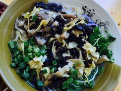 -幺不倒重庆小面(大梁店)