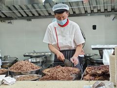 -闫家驴肉老店(华电一校店)