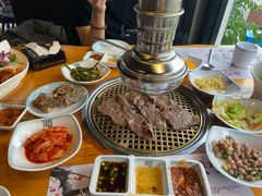 -唯成•韩国炭火烤肉 유성고기