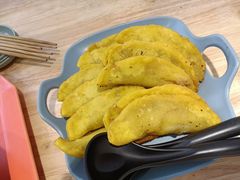 -老新隆牛肉锅贴(新街口店)