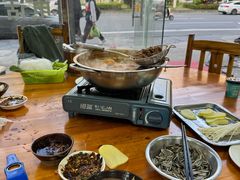 -苗侗地道红酸.酸汤鱼·酸汤牛肉