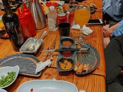 -金刚山黑牛炭火自助烤肉(西大望路店)