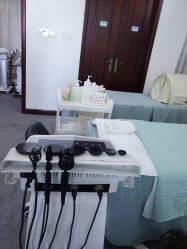 -YooMee优美智能科技美肤机构