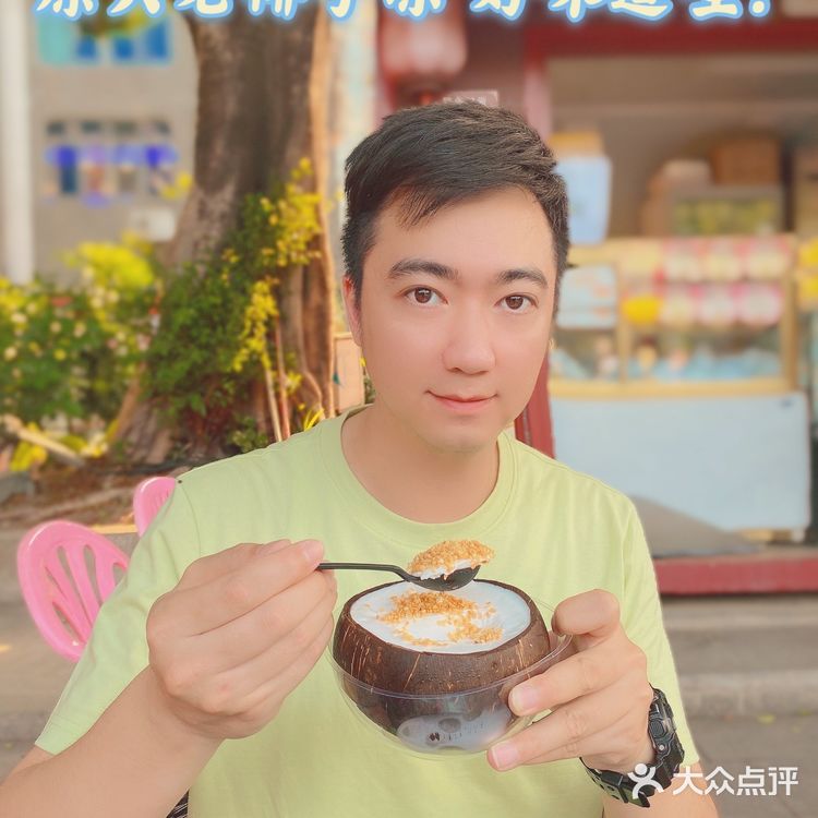 好味道！原只椰子冻，清甜爽口！椰味浓郁！