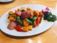 菠萝咕咾肉-嘉厨小馆(宜山路店)