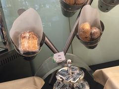 -亮马河饭店翠雅咖啡厅