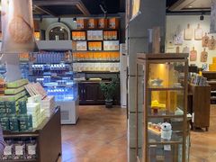 -黄远堂凤梨酥·伴手礼(中山路六店)