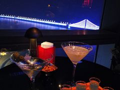 -大连君悦酒店 · VIVA(星海广场店)
