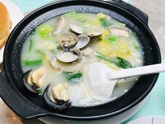 无油鱼汤煮食蔬-大树餐厅(红旗街万达店)