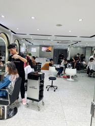 -Nice奈斯形象定制沙龙