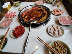 -九尺赵老四鲜鹅肠火锅