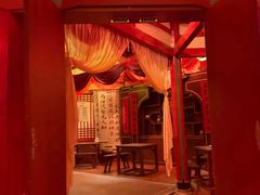 -暴风岛沉浸式体验馆(百联世纪店)
