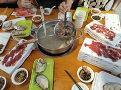 -养牛邓·潮汕牛肉海鲜自助火锅(广州店)