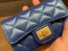 -爱革·洗衣改衣·洗鞋修鞋·洗包修包·奢侈品护理(宝地广场店)