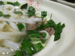 -遵义虾子张六羊肉粉(普陀路店)