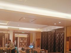 -广州中心皇冠假日酒店·百粤楼