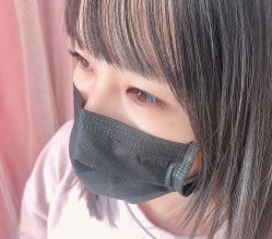 -爱美睫美甲会馆