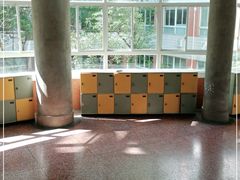 -上海市控江中学