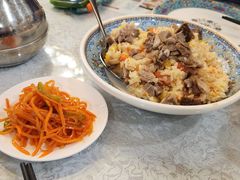 -汗腾格里·风味餐厅(新疆驻京办店)