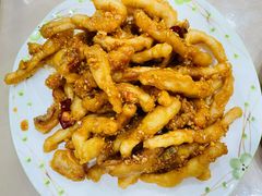 炸鱿鱼条-天伦海鲜·老味道·青岛菜(栈桥天主教堂店)