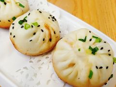 -弄堂咪道-饭香·面香·馄饨香(汇锦广场店)