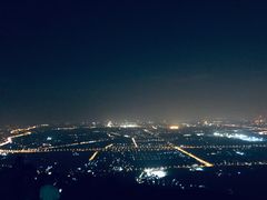 -鬼笑石后山停车场