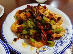 -公寓家常菜馆(海军博物馆店)