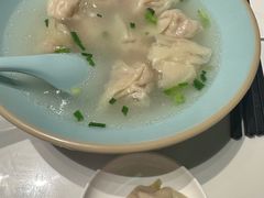 荠菜小馄饨-沈大成(南京东路店)
