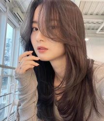 -IU潮牌·SALON