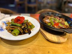 -粤色·老广州茶餐厅(河南商会大厦店)