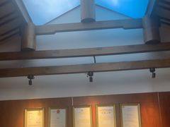 -阿瓦山寨·湘菜现炒·剁椒鱼头王(咸阳总店)