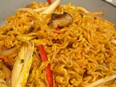 -跳舞牛·串烧酒场(麦地店)