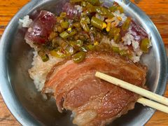 -梁阿婆廿年老牌扣肉糯米饭